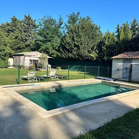 Avignon, Joli Chalet En Campagne Tres Proche De La Ville Exterior foto
